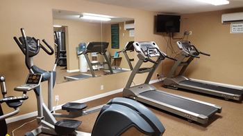 24 Hour fitness gym